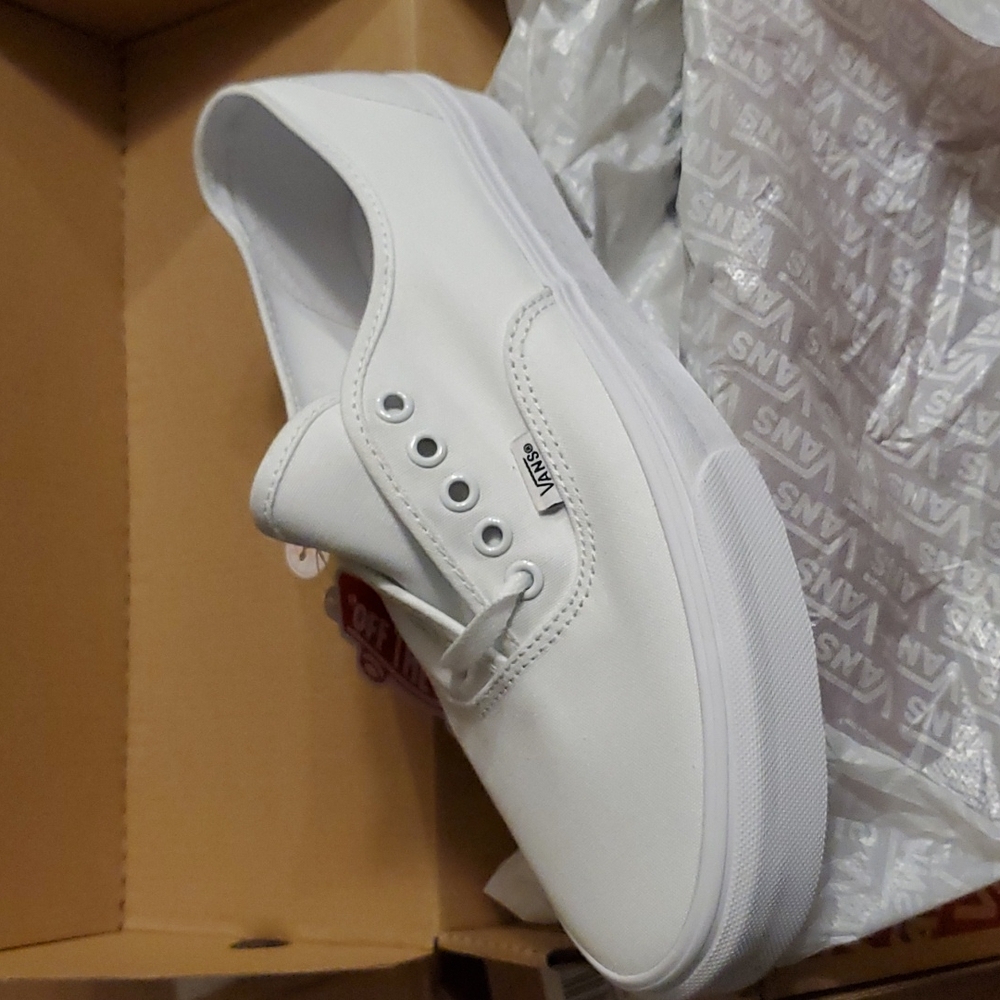 Vans - Authentic Boat Shoe